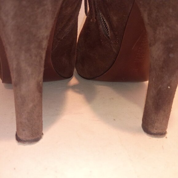 RALPH LAUREN LRL "Janae" Sz 8M Dark Brown Suede 4" High Heel Booties - Picture 9 of 12